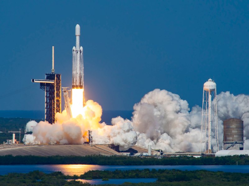 Falcon Heavy Europa Clipper launch