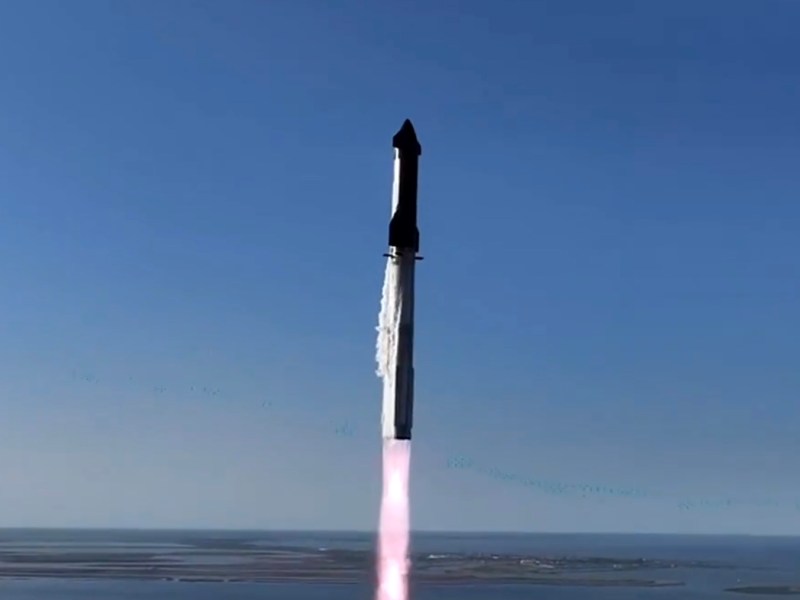 Starship IFT-6 launch
